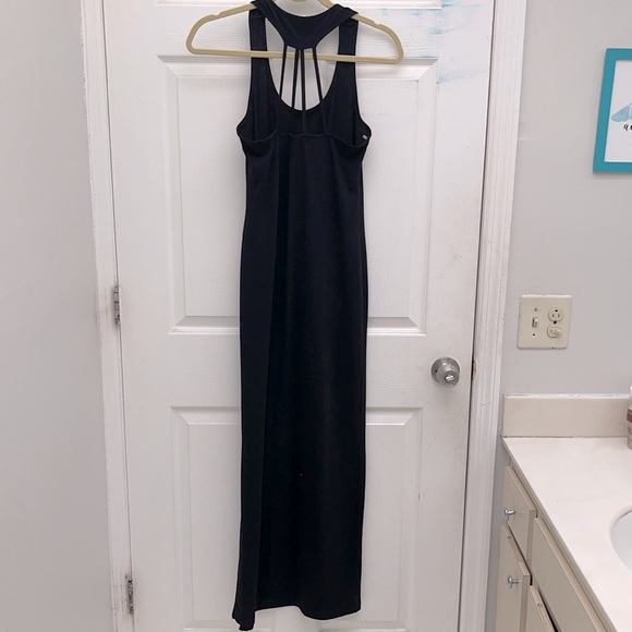 ZENANA OUTFITTERS | Black Jersey Maxi Dress with Racerback Medium - Picture 6 of 11